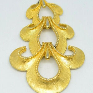 Barcs Australia F435 Textured Gold Tone Long Medal